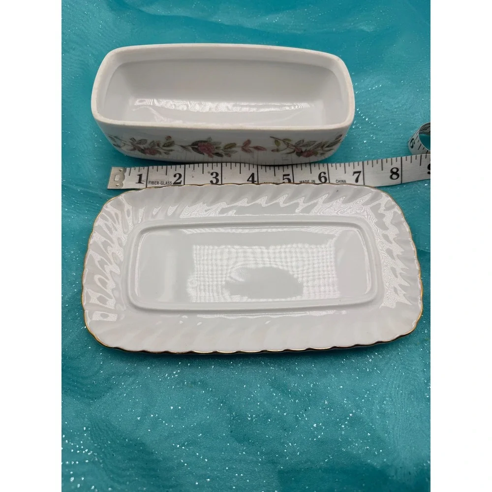Creative Fine China Antique Rose Butter Dish with Lid 2345 Japan Gold Trim White